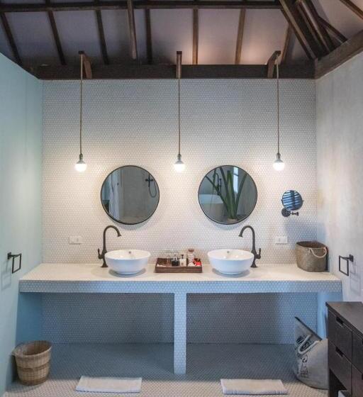 ویلای یک اتاق خوابه با استخر شنا, Kalinaw Resort