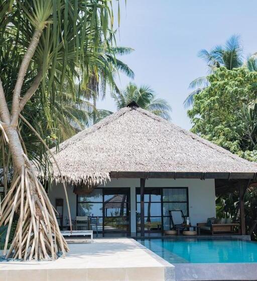 ویلای یک اتاق خوابه با استخر شنا, Kalinaw Resort