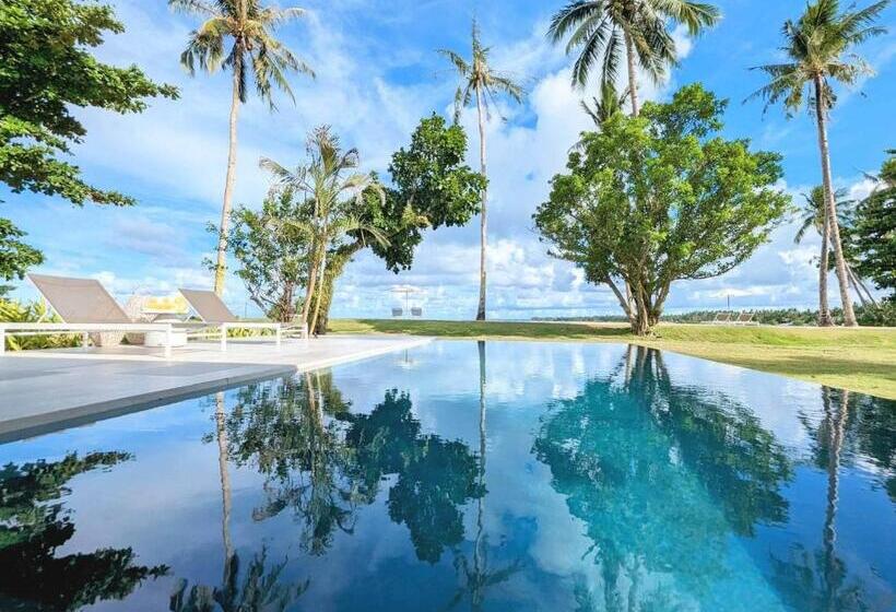 ویلای یک اتاق خوابه با استخر شنا, Kalinaw Resort