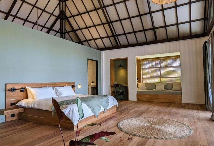 ویلای یک اتاق خوابه با استخر شنا, Kalinaw Resort