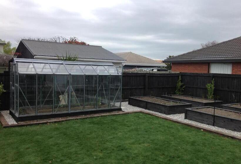 スタンダードルーム, Travellers Retreat B&b