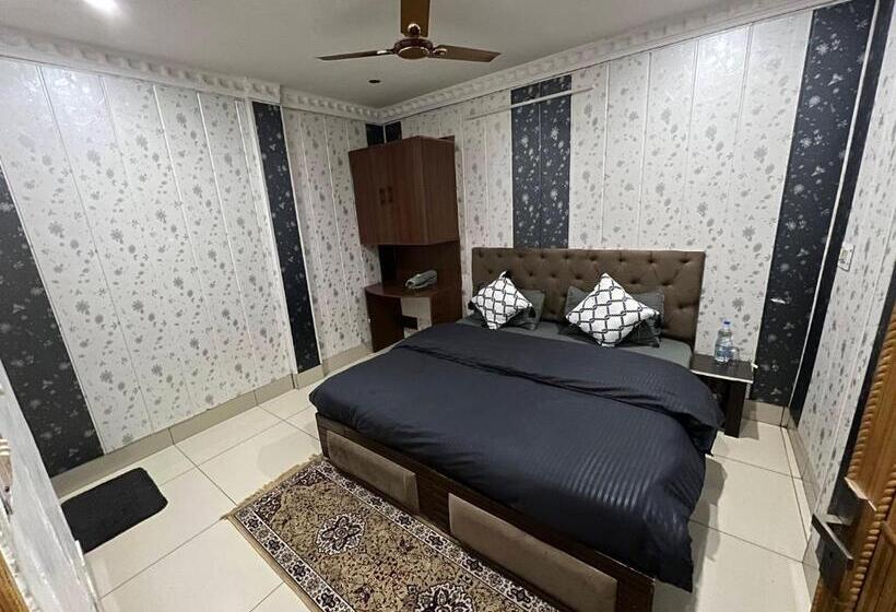 جناح غرفتين نوم, House Of Lights