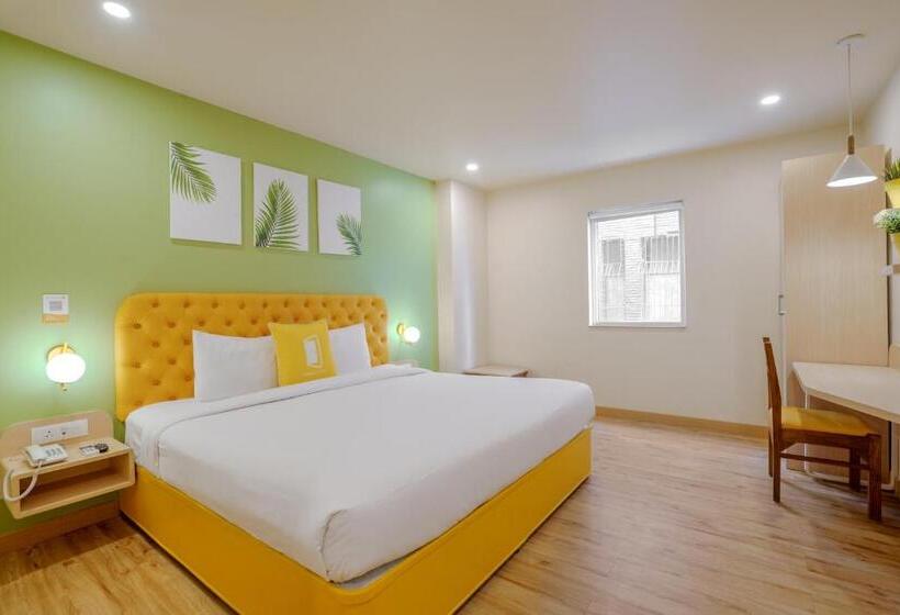 اتاق استاندارد با تخت بزرگ, Bloom Hotel   Karol Bagh