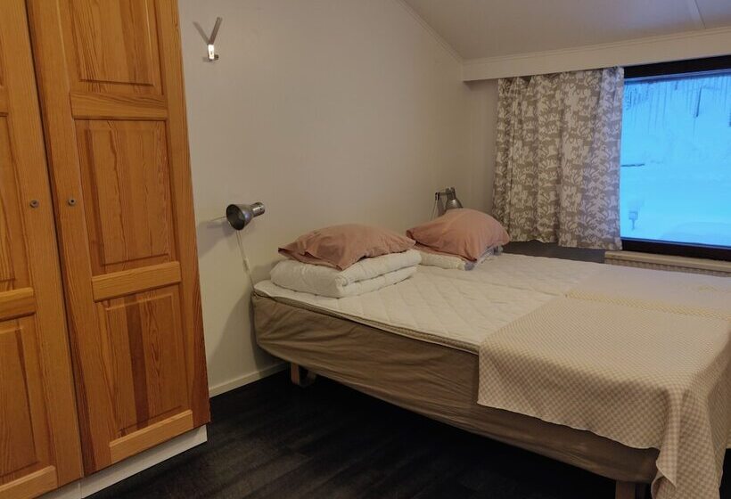 سرير فى غرفة مشتركه, Kuerkievari Kuerhostel
