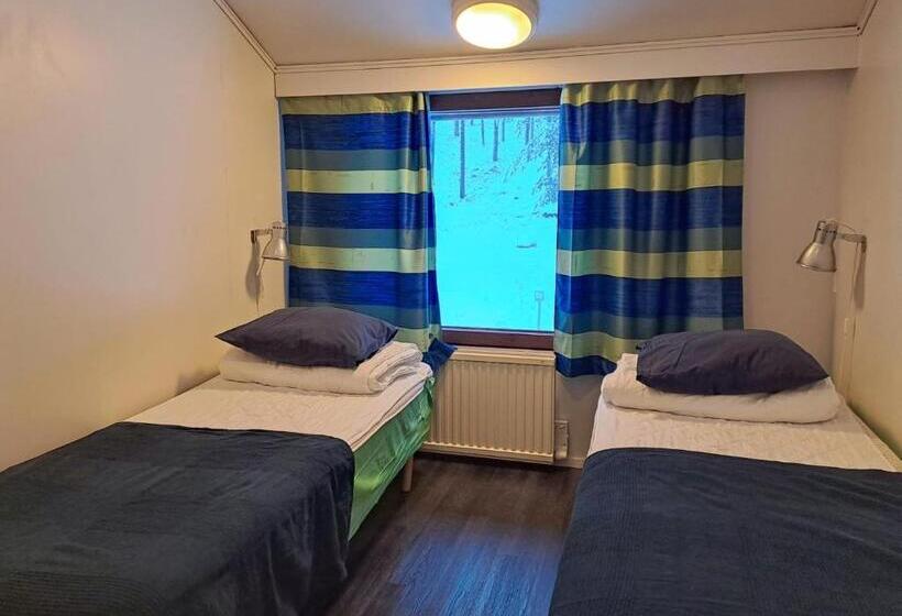 سرير فى غرفة مشتركه, Kuerkievari Kuerhostel