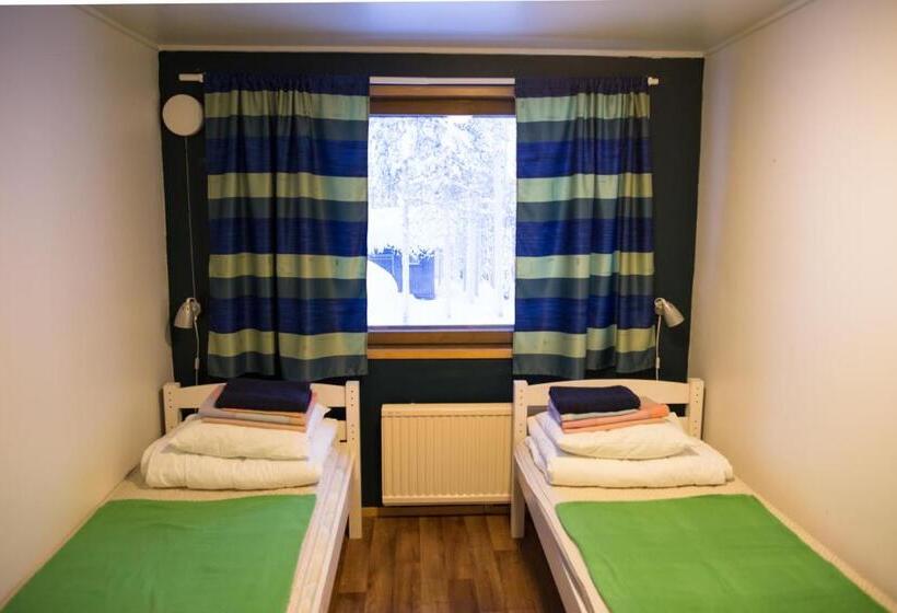 غرفة إقتصادية, Kuerkievari Kuerhostel