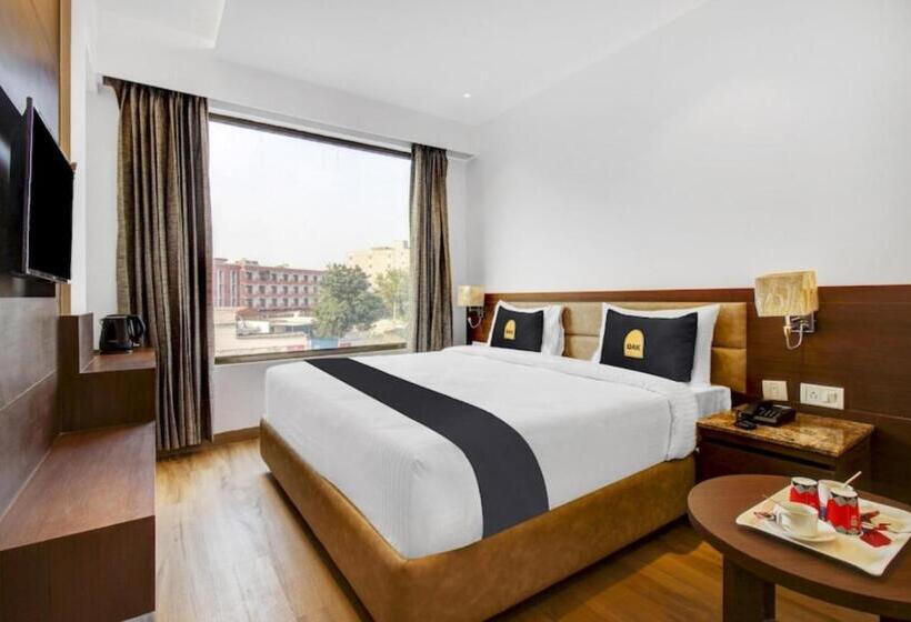 اتاق لوکس, Aurelia Grand Lucknow Couple Friendly