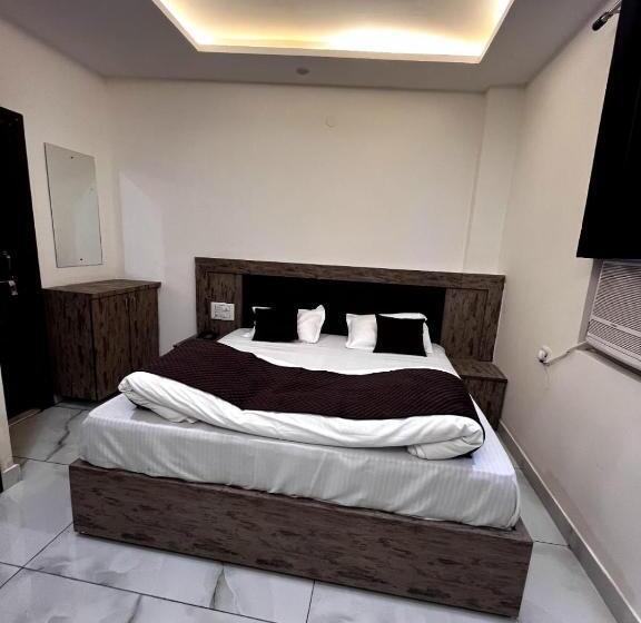 エコノミールーム, Fabhotel Dev Palace