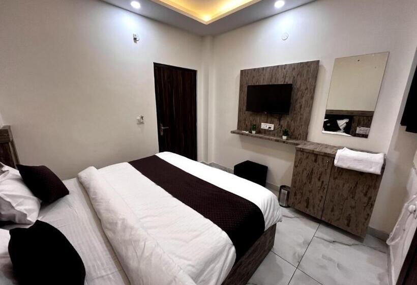 ベーシックルーム, Fabhotel Dev Palace