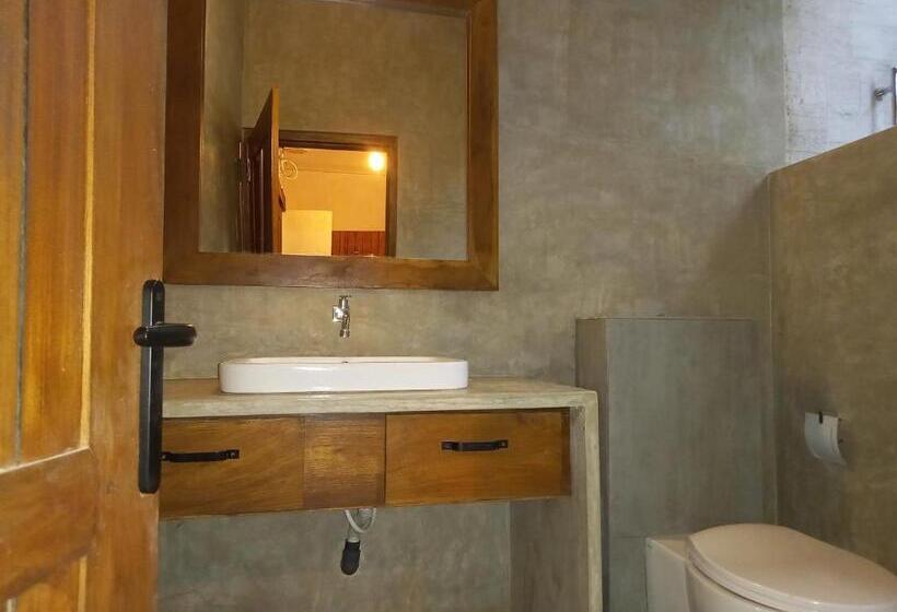 带泳池的标准三人间, Hornbill Forest Habarana