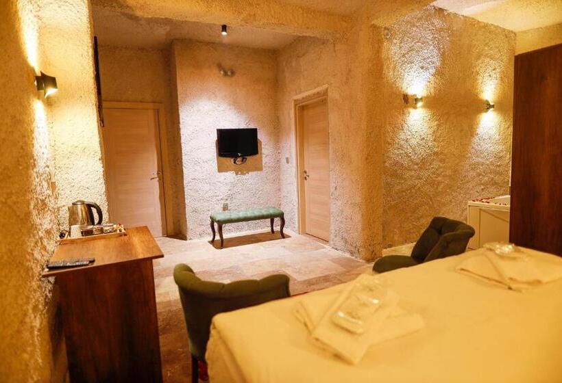 חדר דלוקס, Hydros Cave Suit