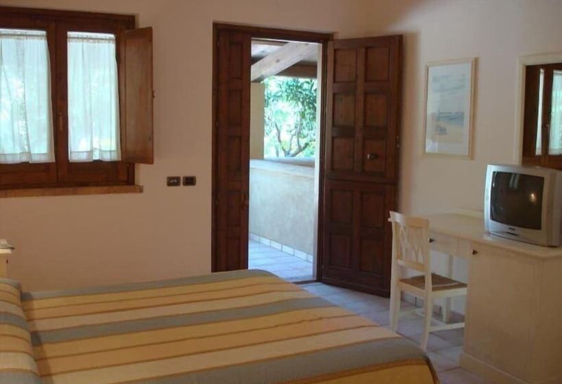 スーペリアの４人部屋, Il Borghetto Beach Club Resort