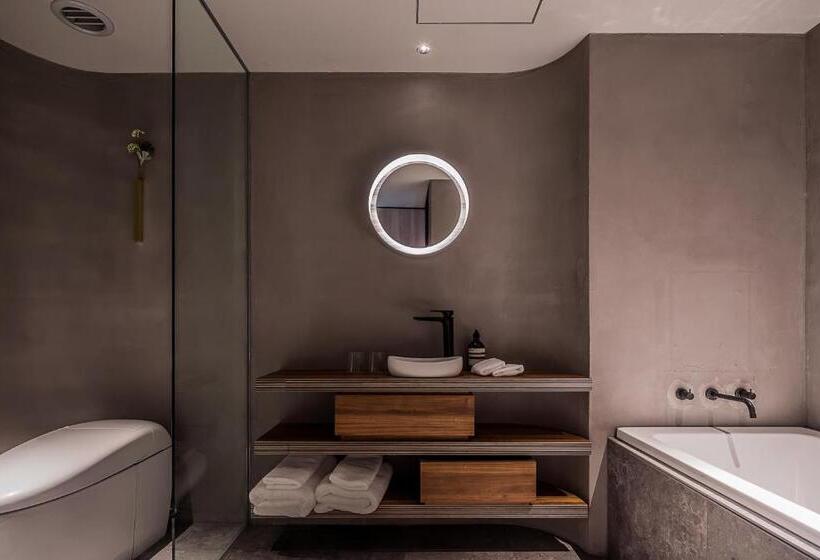 סוויטת 3 חדרי שינה, Muwa Niseko