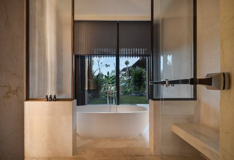 جناح ديلوكس, The Meru Sanur