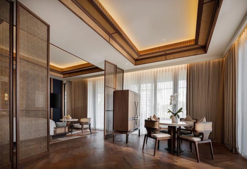 프리미엄 스위트, The Meru Sanur