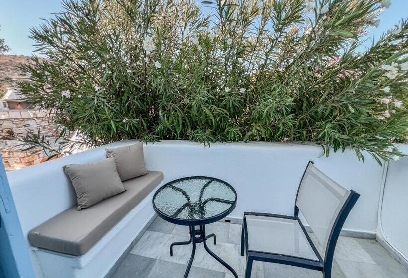 Номер Deluxe Вид на Море, Yaleena Residences