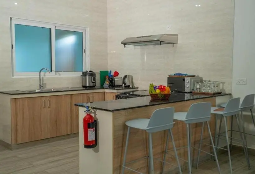 ویلای 2 خوابه, Lakaz Kreol