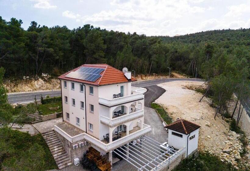 Апартаменты 1 Спальня, Guest House Stipanovi Dvori