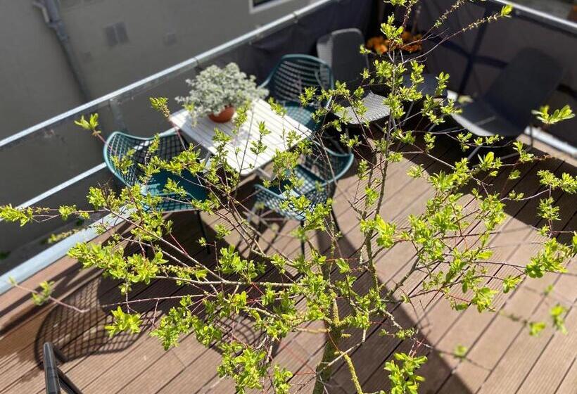 带共用浴室的标准房间, B&b Het Atelier