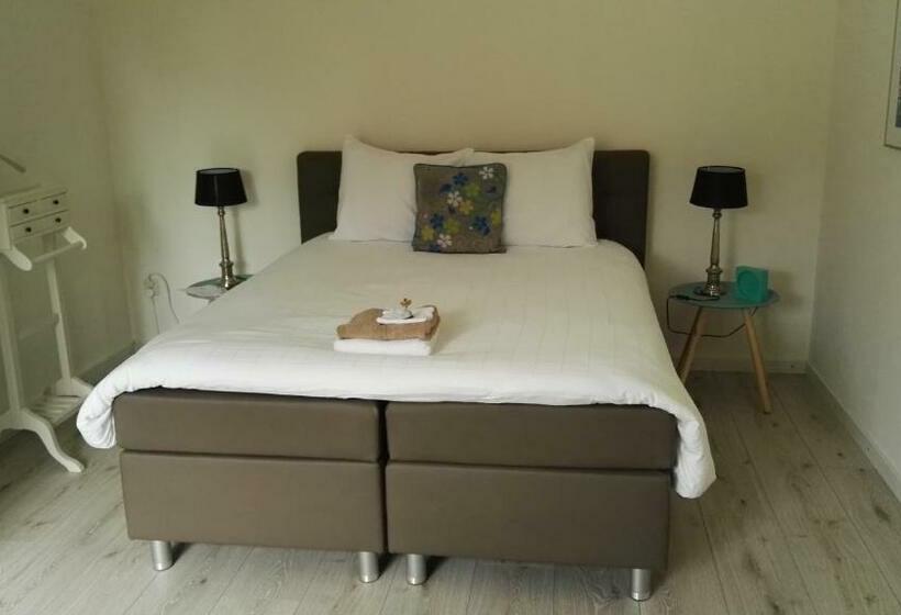 اتاق استاندارد با بالکن, Halte 46 Weert