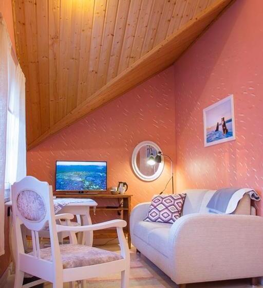 חדר דלוקס עם מרפסת, Herranniemi Guesthouse