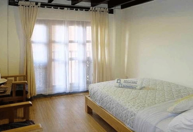 اتاق استاندارد یک نفره, Lalit Heritage Home