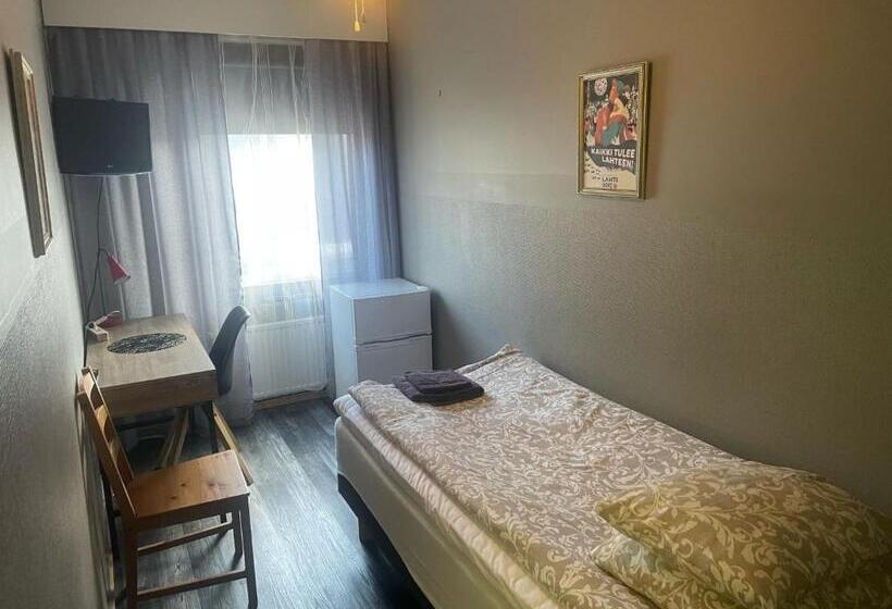 غرفة قياسية فردية حمام مشترك, Hostel Matkakoti Patria