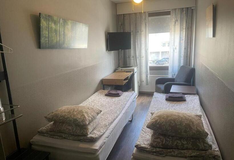 스탠다드 룸 공동 욕실, Hostel Matkakoti Patria