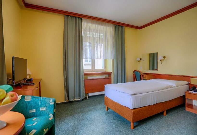 غرفة قياسية فردية, Ensana Vila Trajan