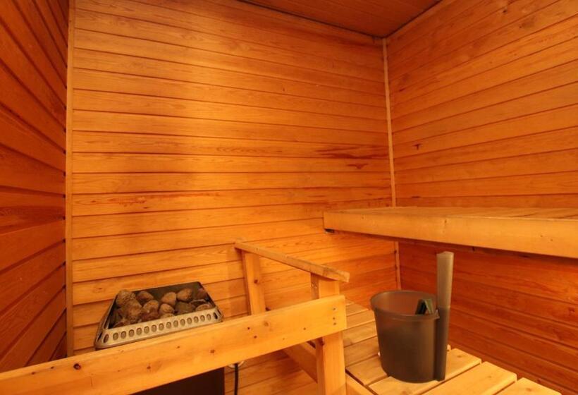 スーペリアールーム, Li Kainuu