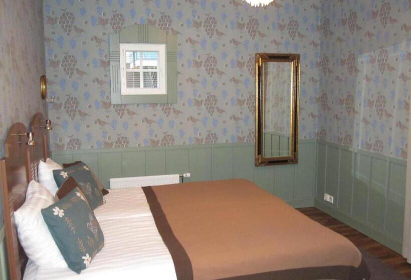 スイート, Liravintola Alma