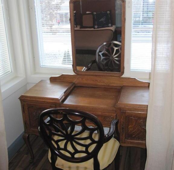 ハイドロマッサージバス付きスイート, Liravintola Alma