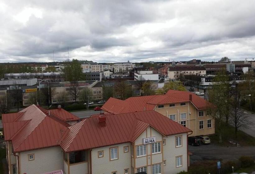 ジュニアスイート, Liravintola Alma