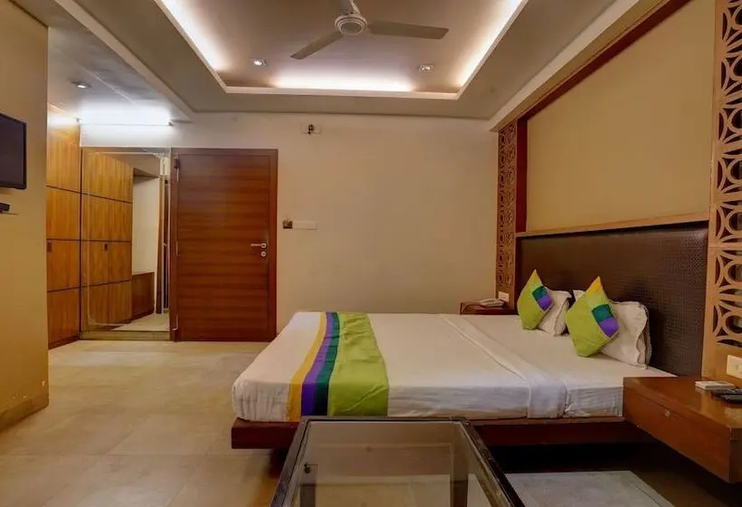 Standard Szoba, Treebo B&b