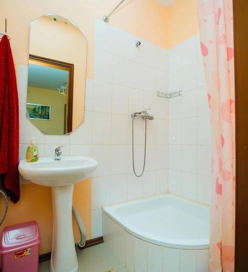 חדר קומפורט, Uyut