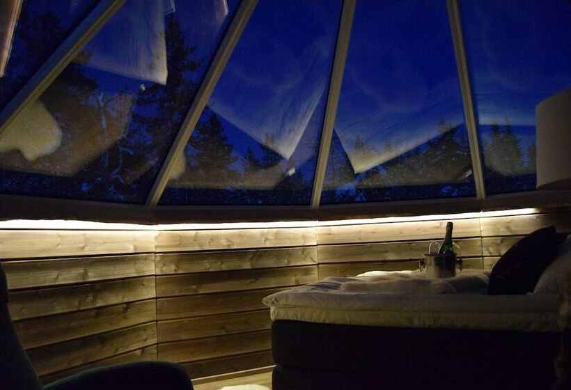 Хижина, Wilderness Hotel Muotka & Igloos