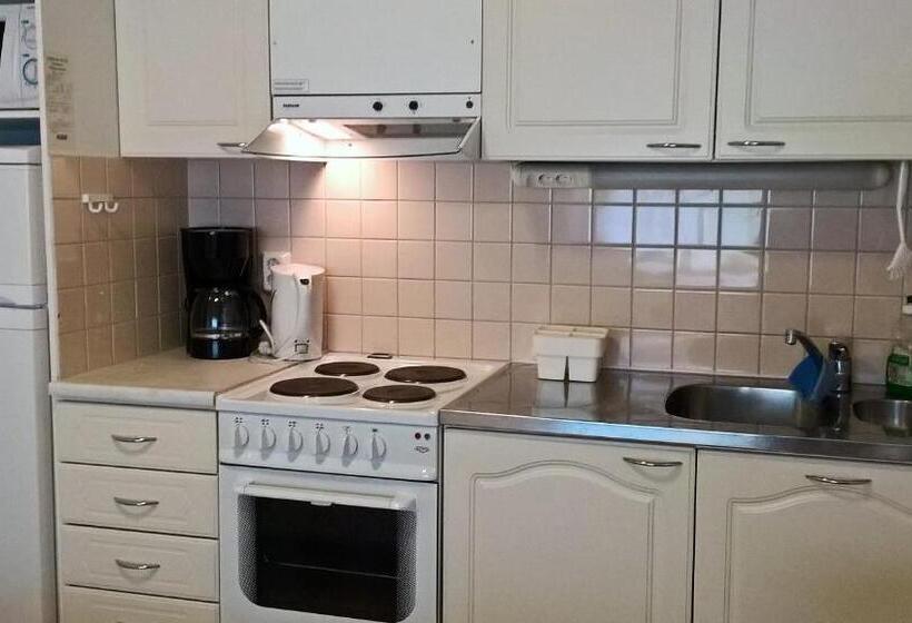 스탠다드 트리플 룸, Huoneistohotelli Domusvirrat