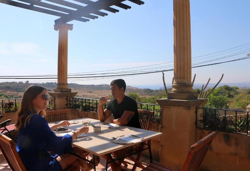 اتاق استاندارد با تراس, Il Wileġ Bed & Breakfast