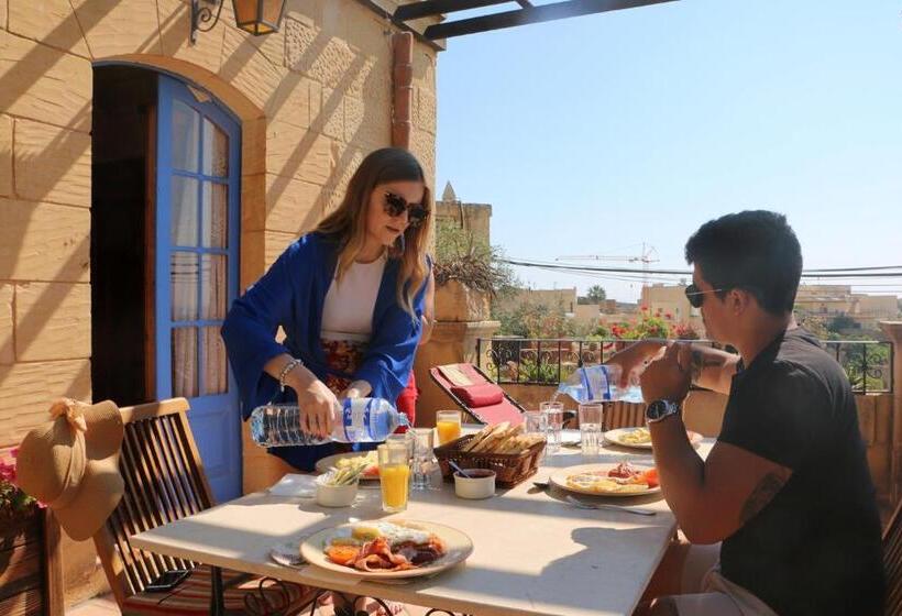 اتاق استاندارد با تراس, Il Wileġ Bed & Breakfast