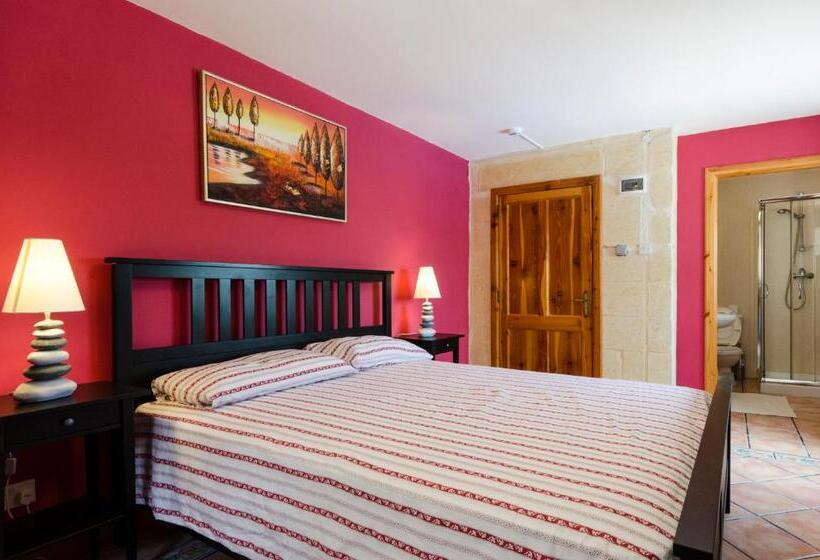 اتاق سوپریور, Il Wileġ Bed & Breakfast