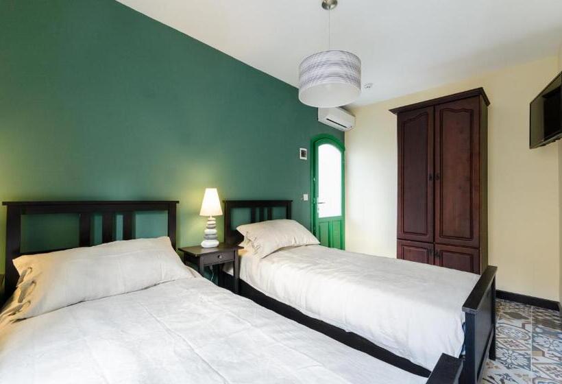 اتاق استاندارد با بالکن, Il Wileġ Bed & Breakfast