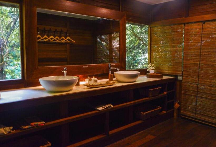 Номер Стандарт Боковой Вид на Море, Japamala Resort By Samadhi Age 12 And Above Only