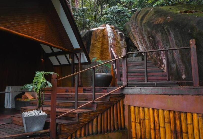 Номер Стандарт Боковой Вид на Море, Japamala Resort By Samadhi Age 12 And Above Only