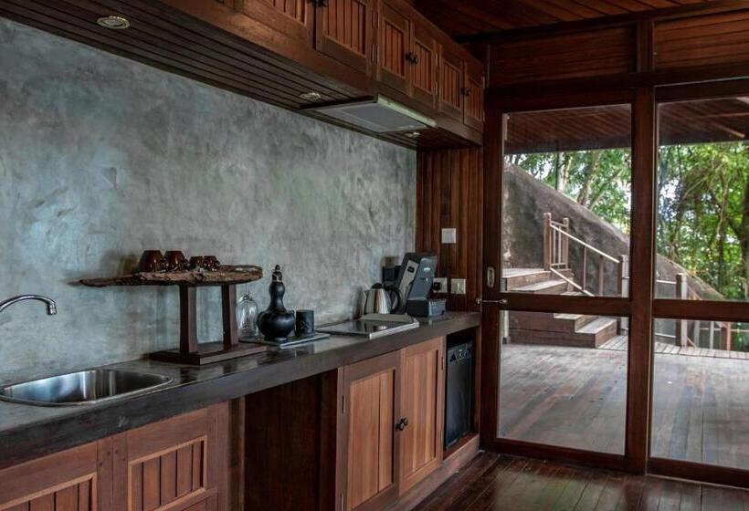 Номер Стандарт Боковой Вид на Море, Japamala Resort By Samadhi Age 12 And Above Only