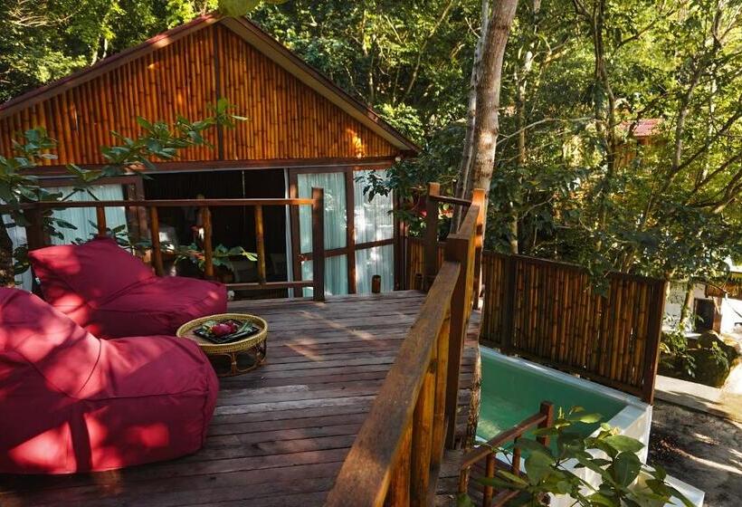 Номер Стандарт с Балконом, Japamala Resort By Samadhi Age 12 And Above Only