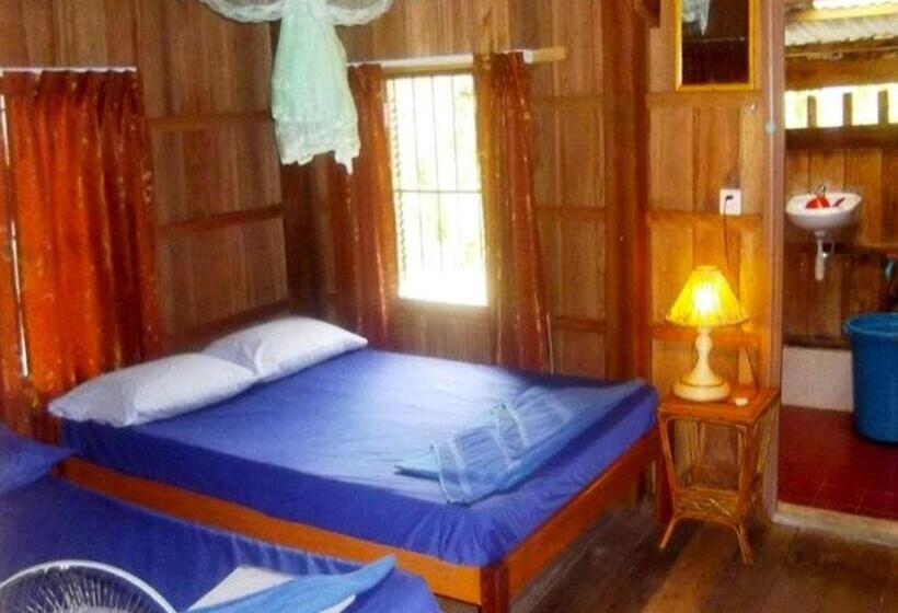 Семейное Бунгало, Palm Beach Bungalow Resort