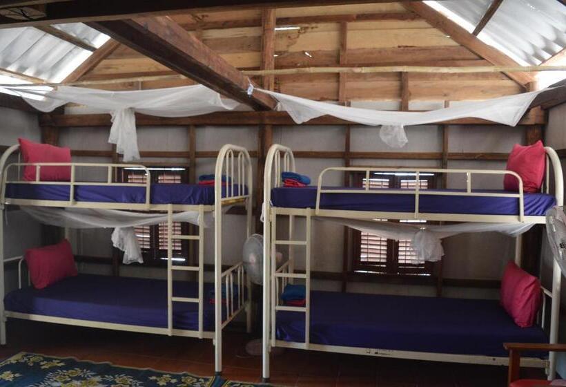 Семейное Бунгало, Palm Beach Bungalow Resort