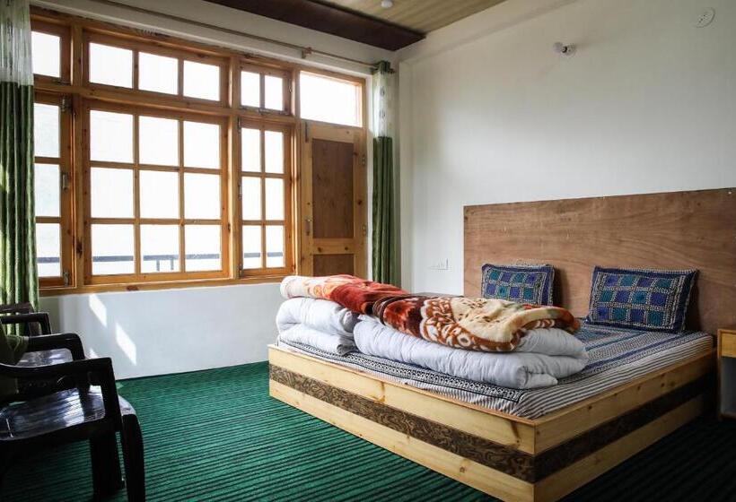 غرفة ديلوكس, Bros Hostel & Cafe, Sissu