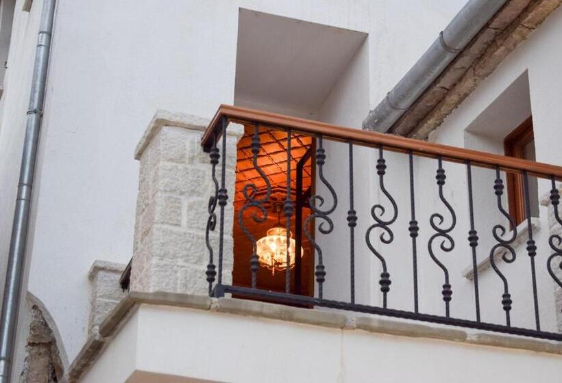 غرفة ديلوكس, Aqueduct Inn