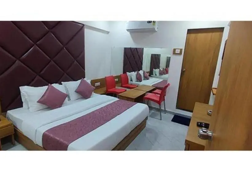 デラックスルーム, Fabhotel Crystal I   Gandhinagar